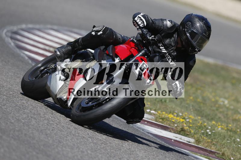 /36 08.08.2026  Pluess Motosport ADR/Freies Fahren/63